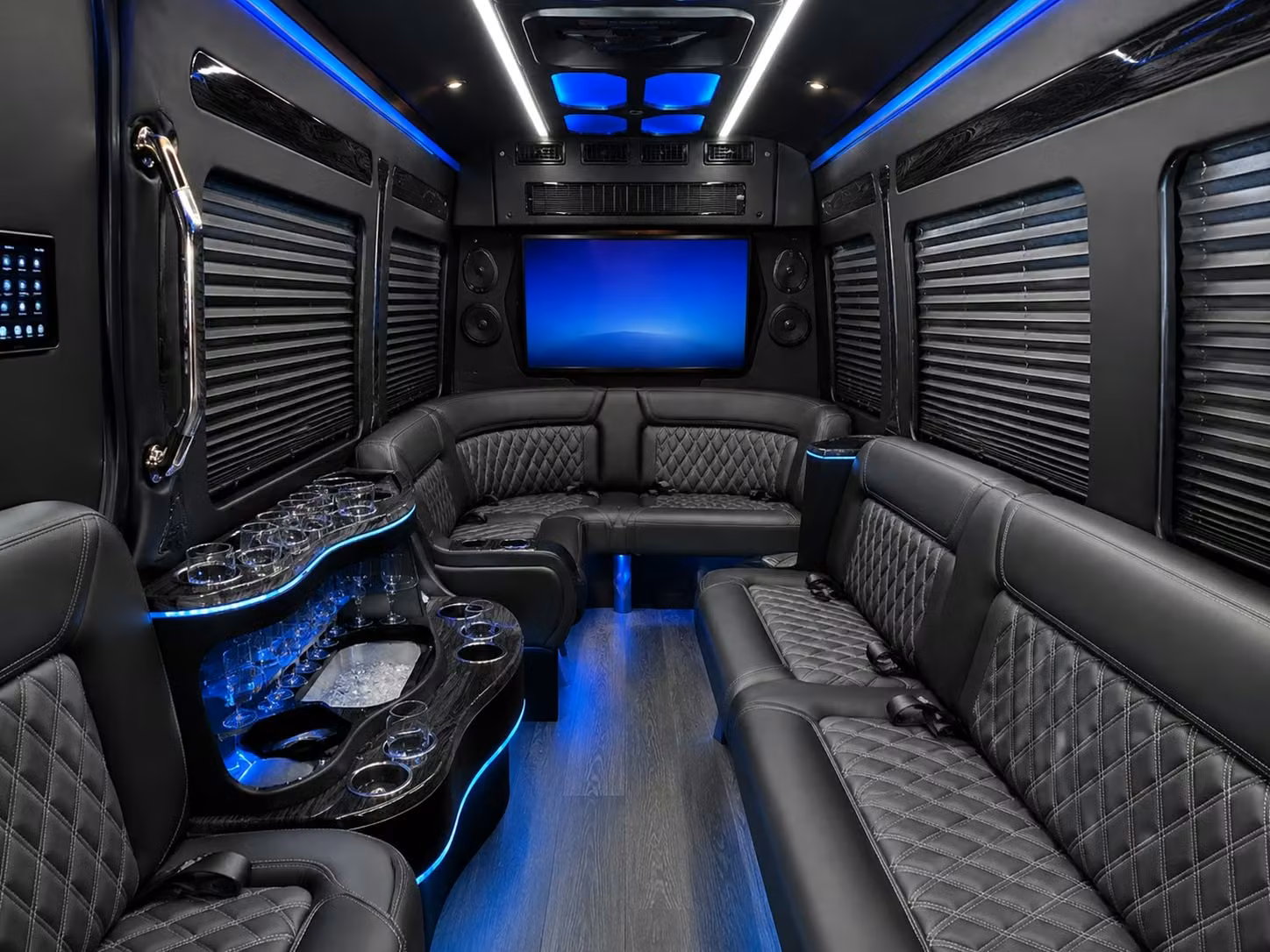 corporate event team building bus rentals around san diego
